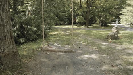 Yard-swing-in-the-middle-of-a-majestic-back-yard-in-Ottawa,-Canada