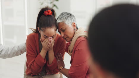 personas, mujeres y terapia con apoyo