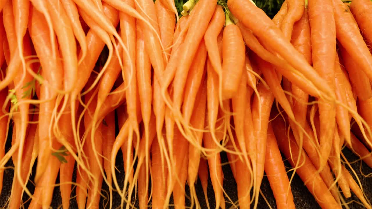 Carote esposte in un mercato a Melbourne