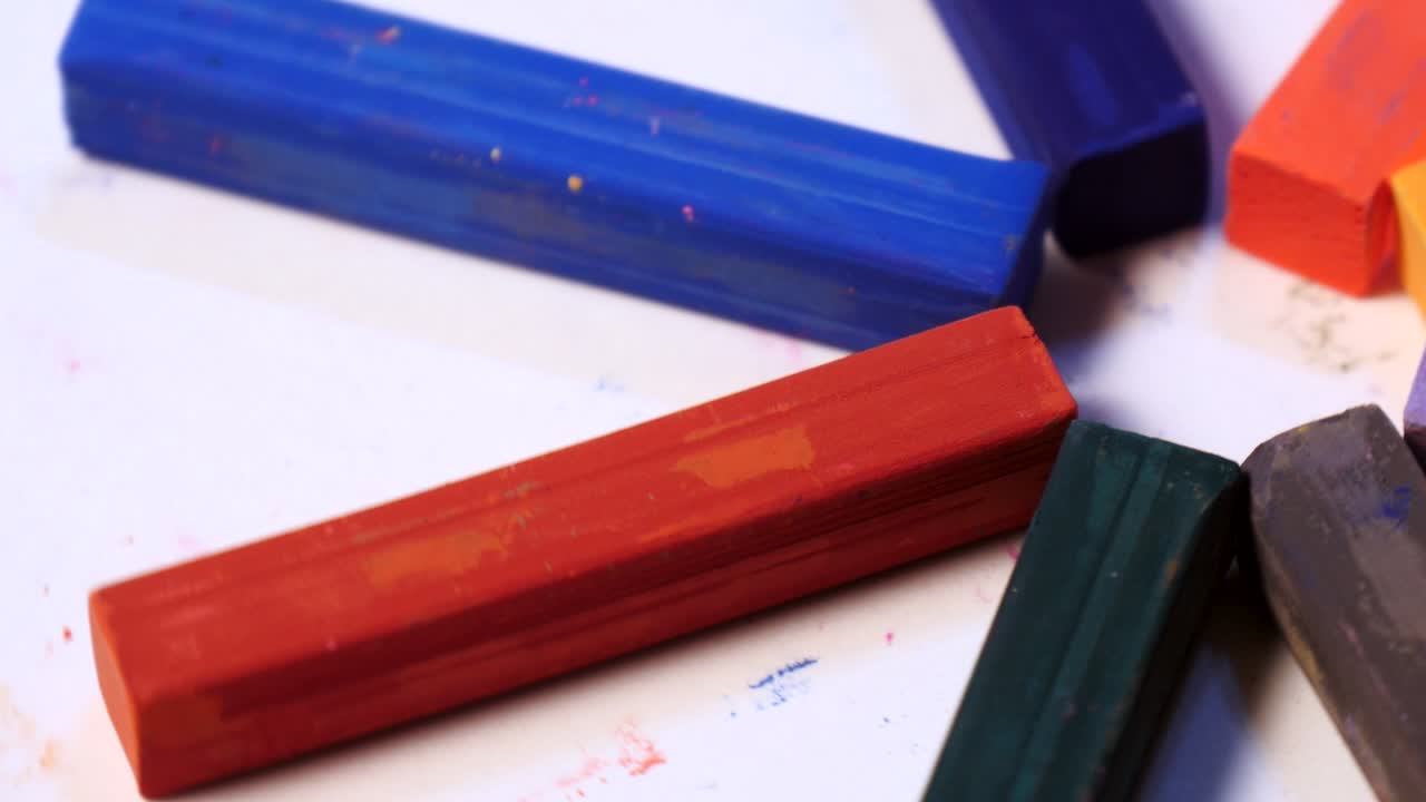 pasteles de tiza de colores en rotación