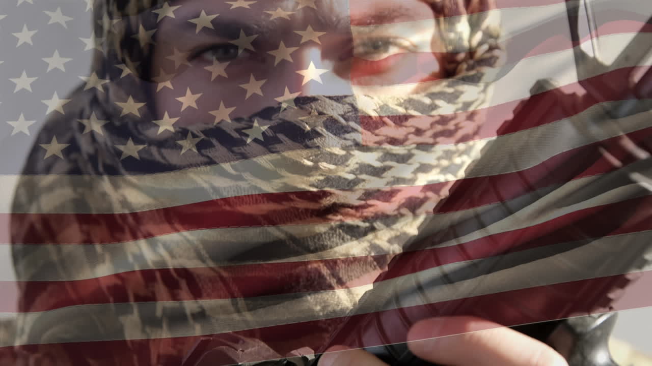 un terrorista con un arma