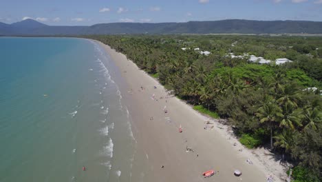 Summer-Scenery-At-Four-Mile-Beach-In-Port-Douglas,-Queensland,-Australia---aerial-drone-shot