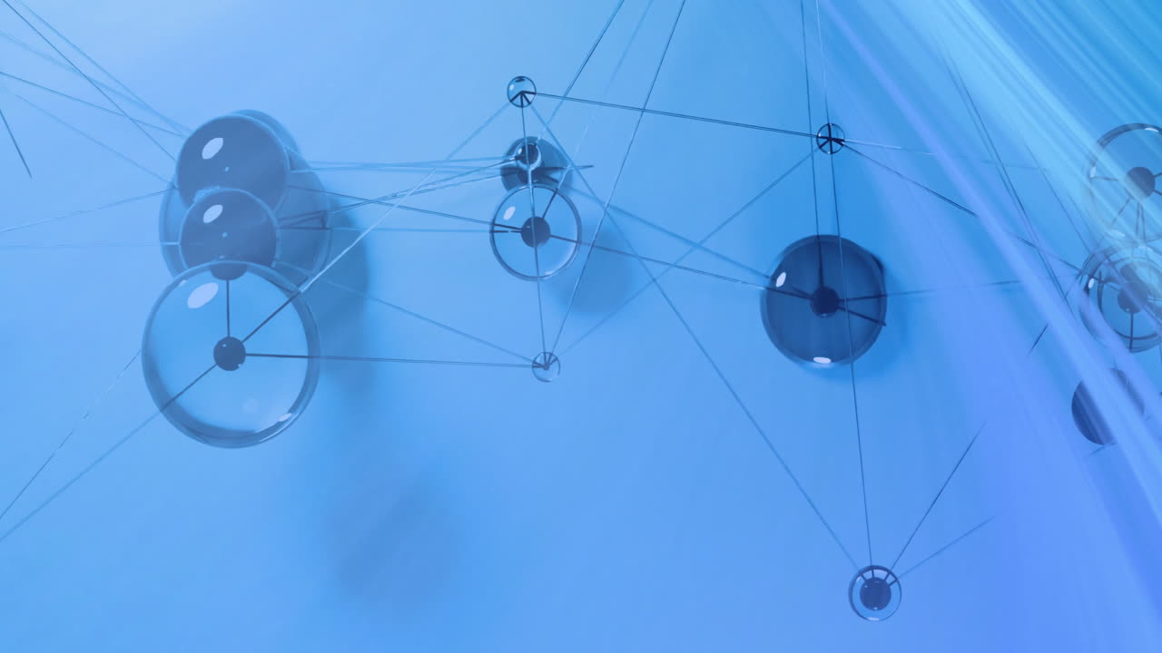 animación del procesamiento de datos científicos sobre una cadena de adn en fondo azul