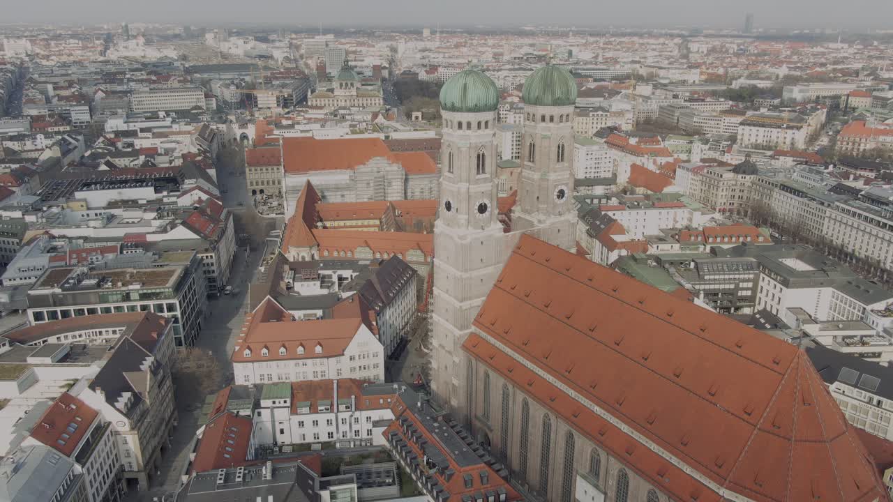 iglesia catedral frauenkirche, marienplatz, munich, alemania