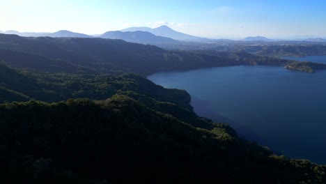 Beautiful-nature-in-Central-America-with-huge-volcano-and-forest