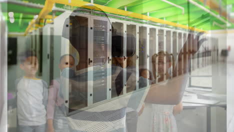 vr 헤드 ⁇ 을 착용 한 학교 소년 위의 컴퓨터 서버의 애니메이션
