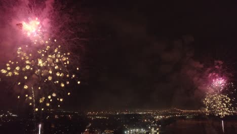 4TH-OF-JULY-OVER-THE-MISSISSIPPI-RIVER-IN-NOLA