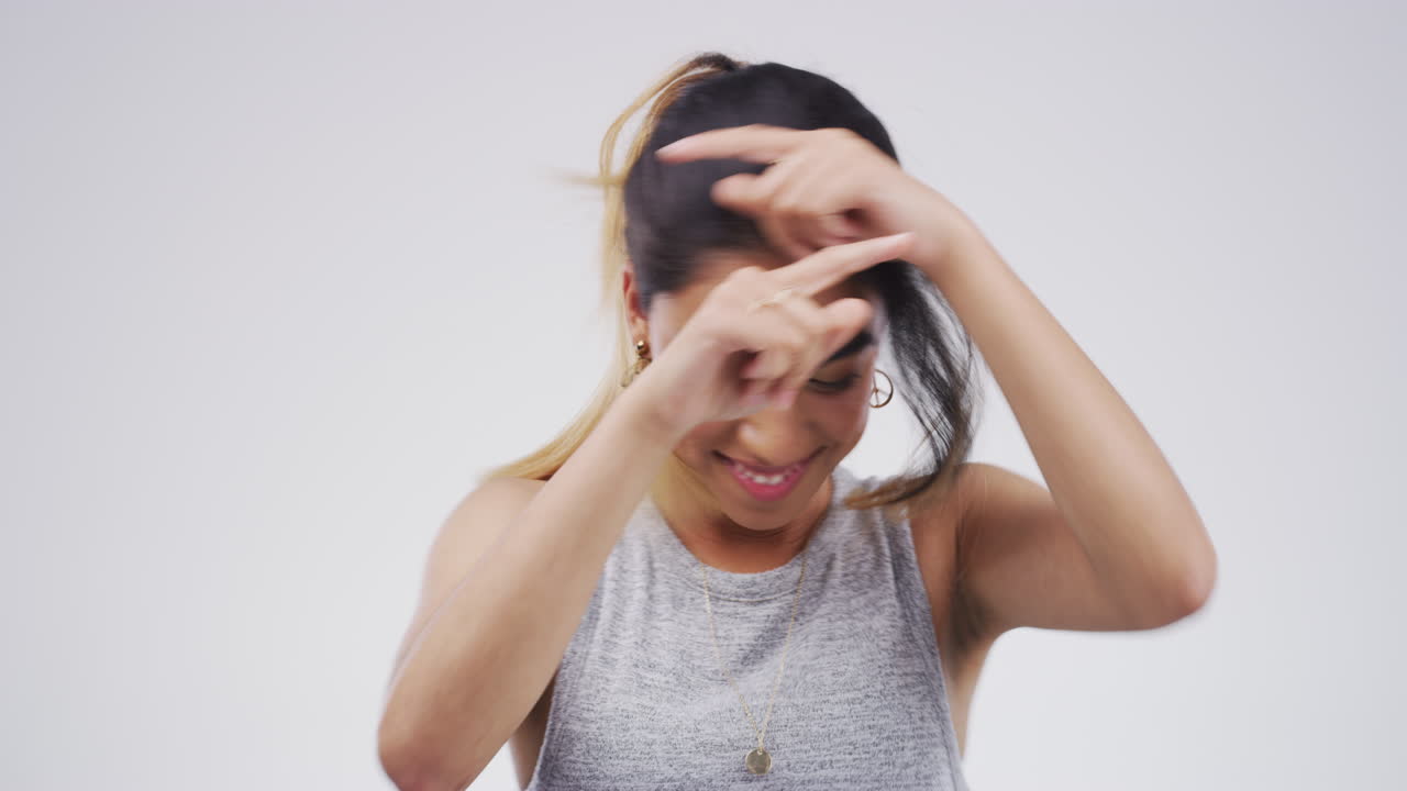 춤추는 것은 순수한 기 ⁇ 입니다.