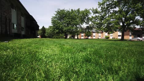 backyard-of-an-complex-appartments-in-Willowbrook-Illinois-USA-4k