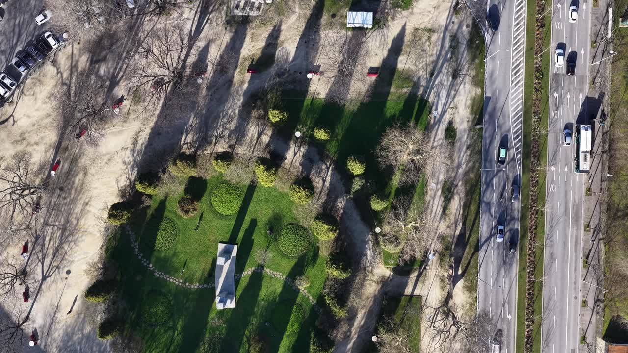 Urban garden park in the middle of the city of Porto