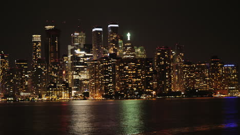 toronto skyline at night