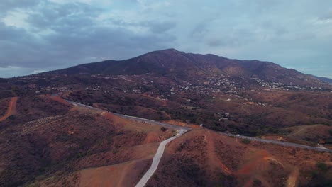 vista aérea de las colinas cerca de málaga, al sur de españa