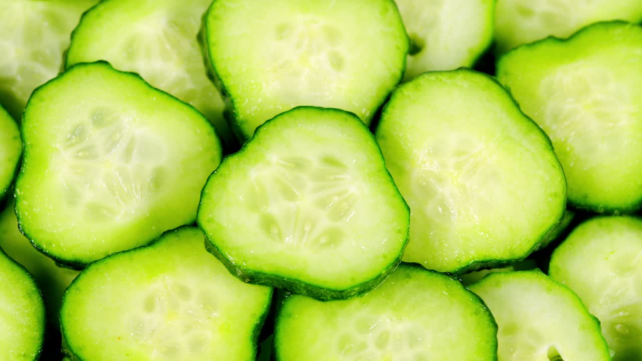 신선한 개 된 호박 회전의 상단 뷰. 채식주의 식단에 건강한 유기농 제품 채소