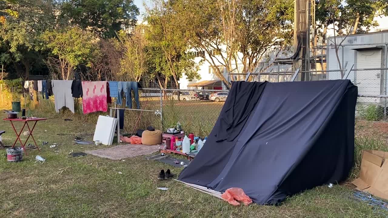 노숙자의 물건, 재산, 옷, 숙소