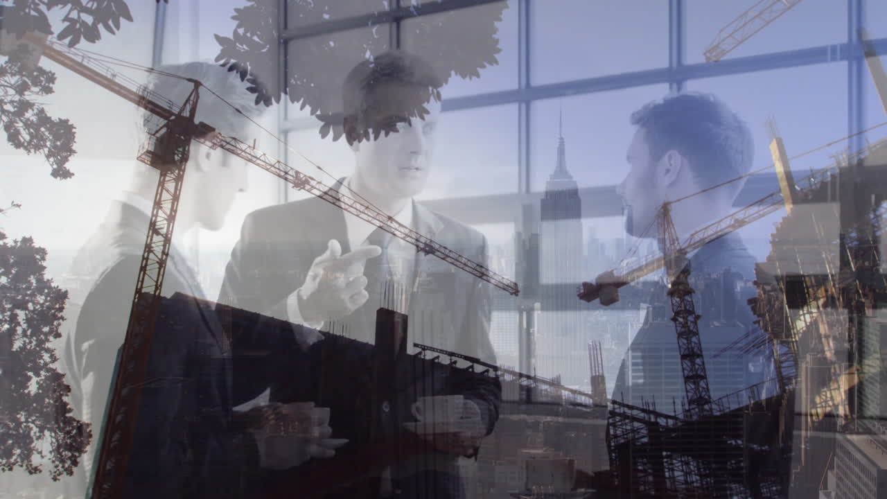 animación del sitio de construcción sobre personas de negocios hablando en la oficina