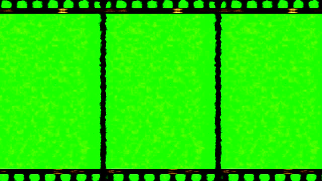 viejo marco de película grunge con pantalla verde de llave de croma