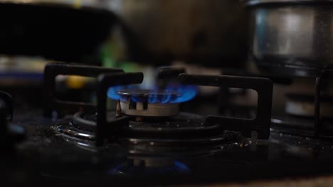 dirty-gas-stove-in-the-kitchen