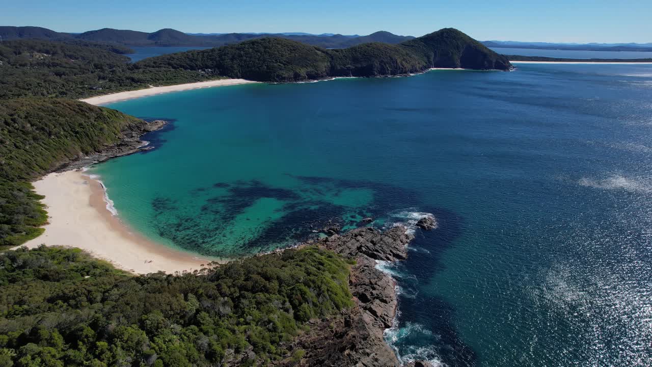 Boat Beach - Seal Rocks - Mid North Coast - New South Wales - NSW - Australien - Luftfoto over bjerge
