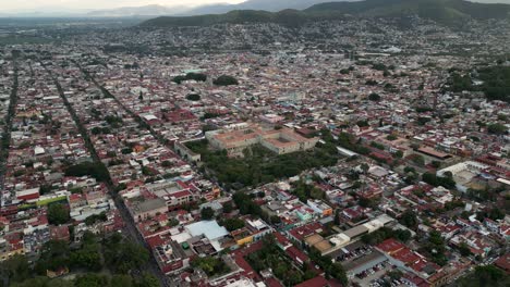 Oaxaca's-peaks-and-landmark:-aerial-view-of-Santo-Domingo-church-and-exconvent-at-Oaxaca-City,-Mexico