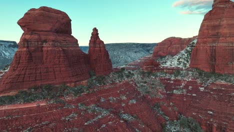 Unique-Red-Rock-Formation-In-Sedona,-Arizona,-USA