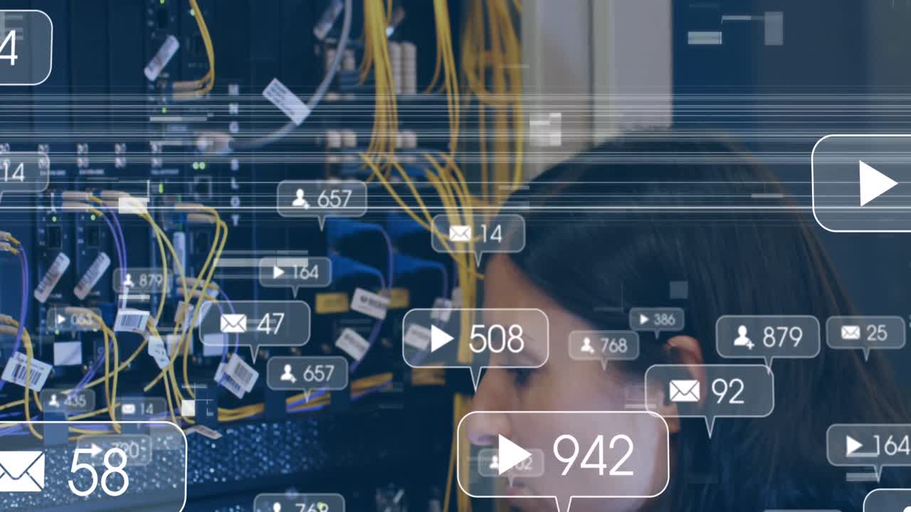 animación del procesamiento de datos de las redes sociales a través de servidores informáticos