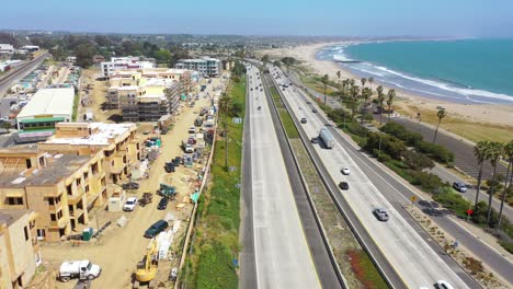 Vista-Aérea-Of-Condos-And-Development-Construcción-Along-The-Pacific-Coast-Near-Ventura-California-1