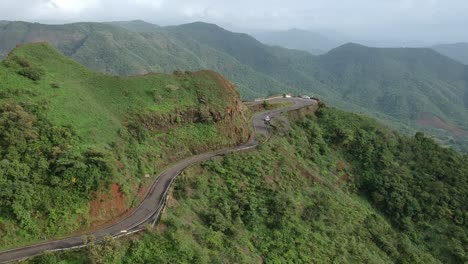 Luftaufnahmen-Von-Gaganbawda-Ghat-In-Kolhapur,-Indien-\\-Western-Ghats,-Straße,-Natur,-Reisen