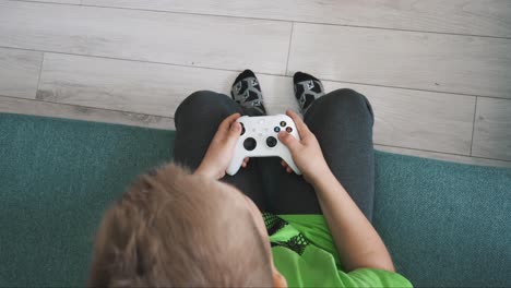 Kid-Plays-Console