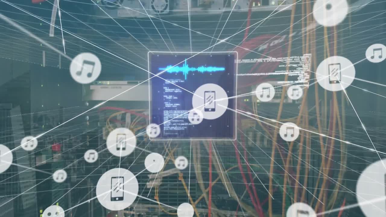 animación de la red de conexiones con iconos sobre el procesamiento de datos y la sala de servidores