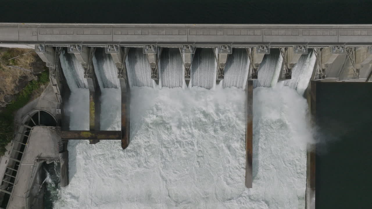 Drone aerial of a hydroelectric dam along the Columbia River-1