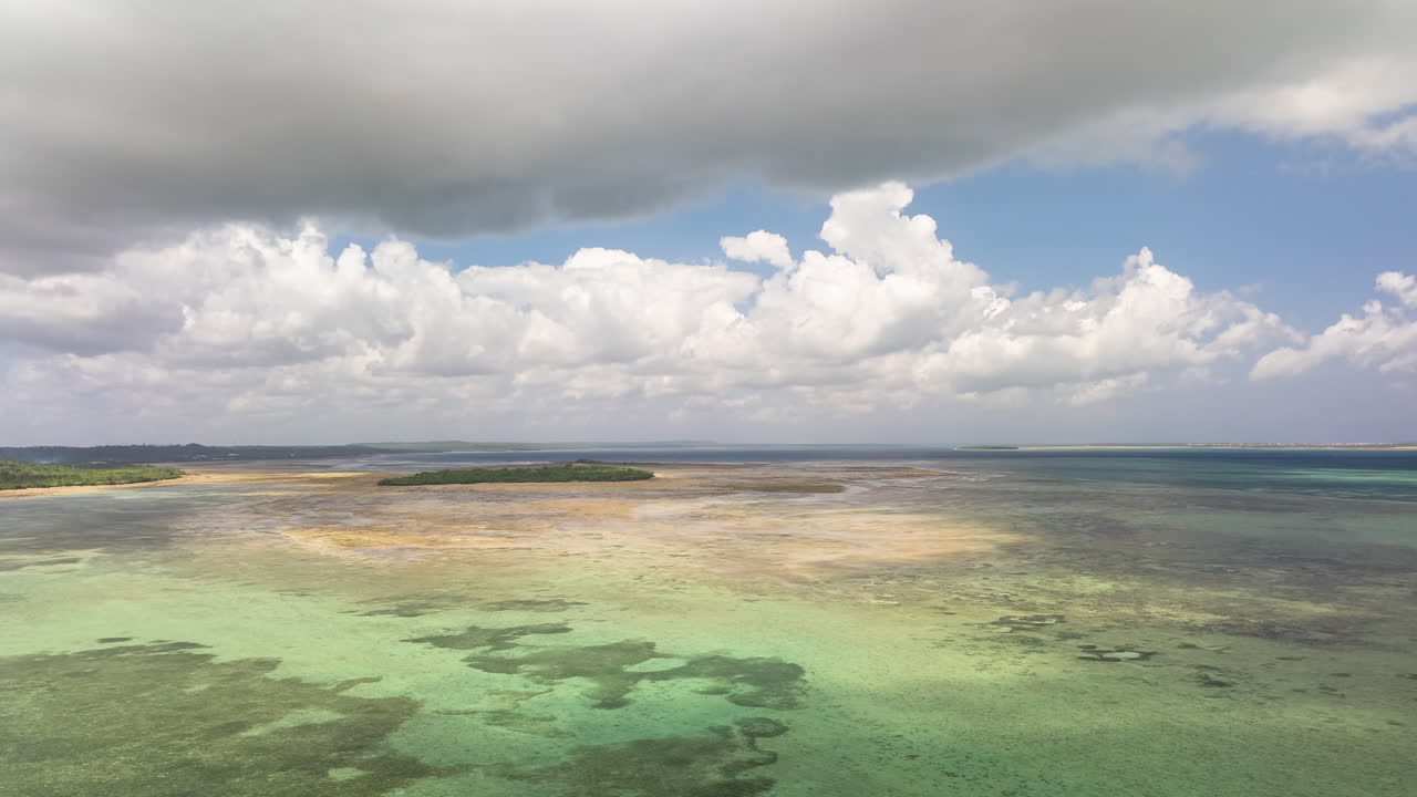 panorama de la maravillosa playa de zanzíbar, concepto de verano, vacaciones sin preocupaciones, áfrica, tanzania