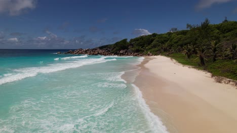 This-paradisiacal-beach-in-the-Seychelles-is-also-used-as-a-Windows-background