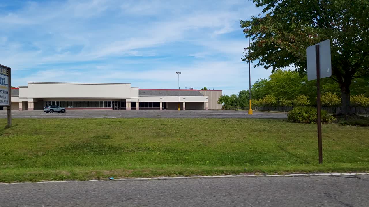 모션 중 자동차 창의 측면 보기 녹화