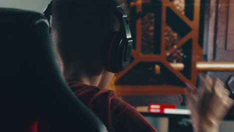 teenager gaming