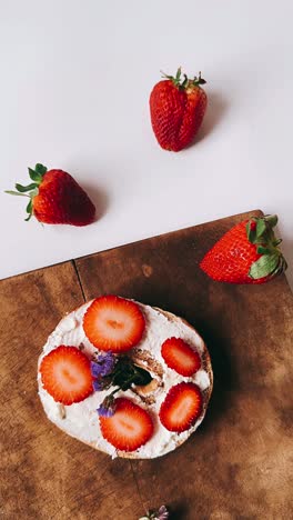 strawberry cream cheese bagel