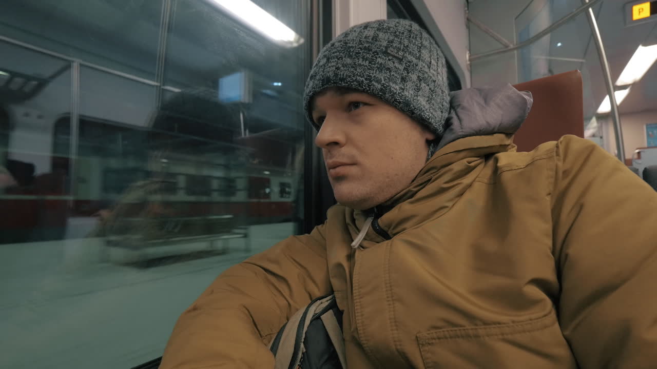 기차로 통근하는 일상적인 여행