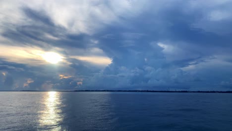 amazing cloud formation over the ocean in florida keys, usa