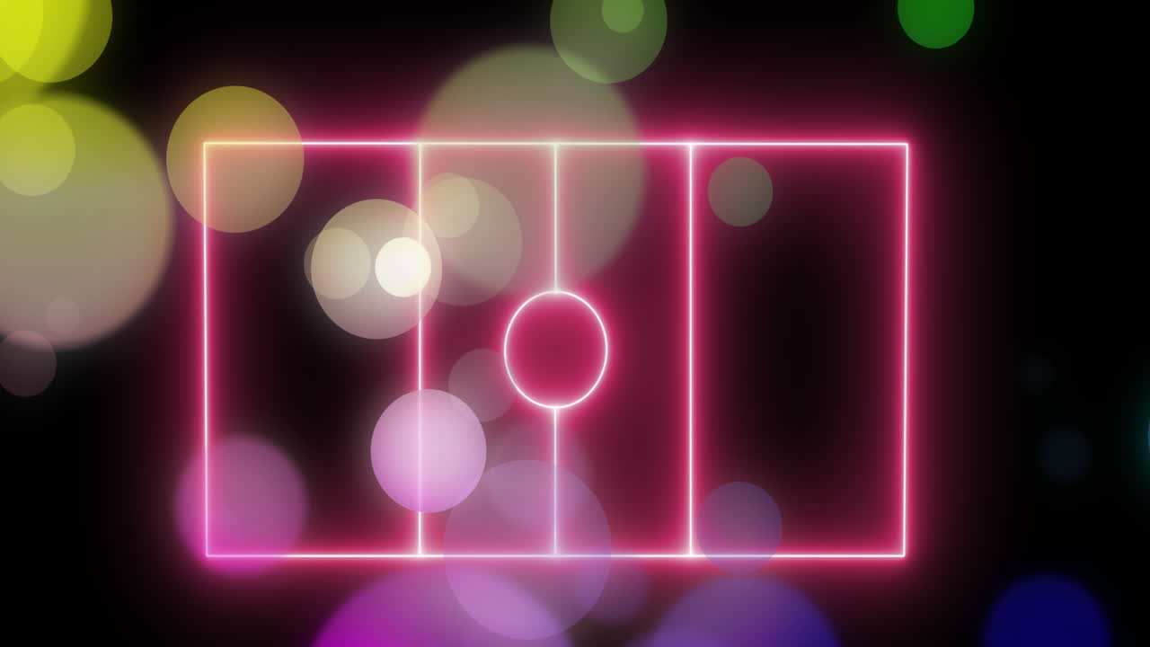 검은색 배경에 다채로운 빛의 반점에 대한 네온 오렌지 스포츠 필드 레이아웃의 애니메이션