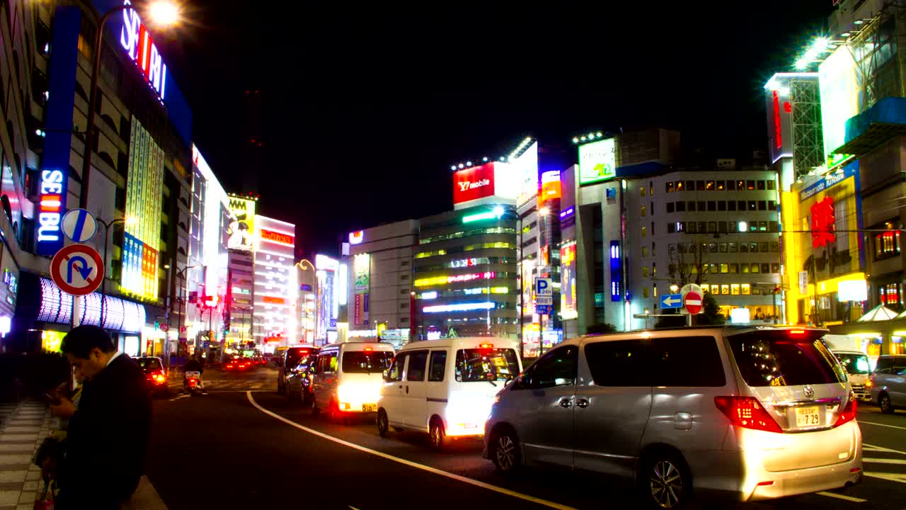 el lapso de la noche 4k en ikebukuro lado este tiro amplio