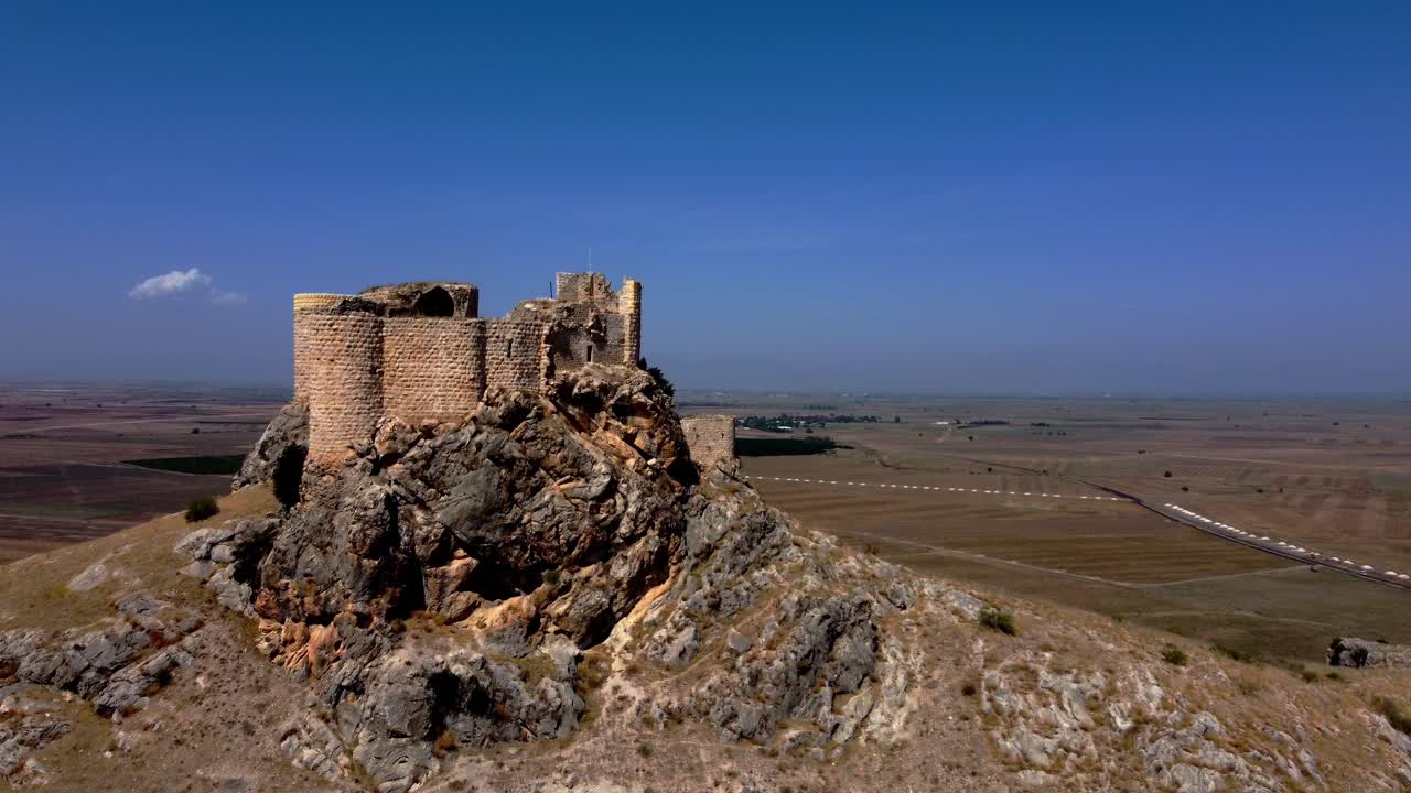Turkey Castles: Tumlu Castle: A Drone's Historic Perspective, Majestic Castle: Aerial View from Steep Hill, Aerial Turkish Castle Treasures in 4K
