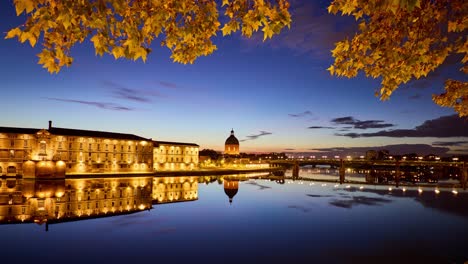 Timelapse-Nocturno-De-Toulouse-Que-Muestra-El-Increíble-Paisaje-Alrededor-Del-Río-Garona,-Francia