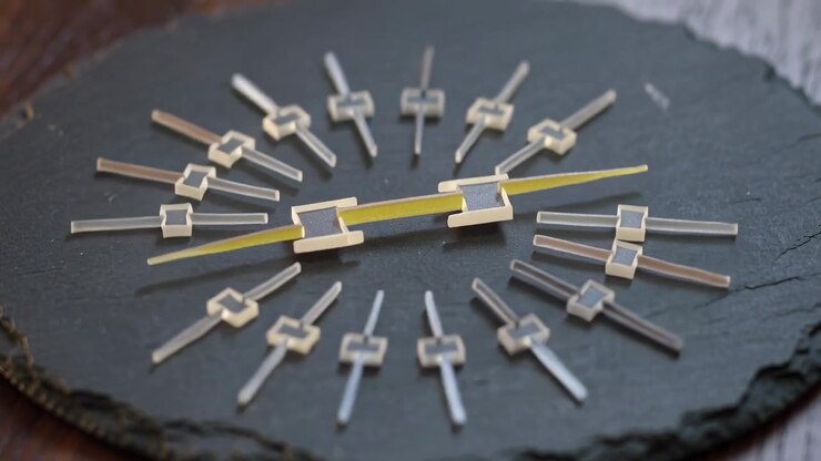 Adding yellow bar, connector blocks causing markers sliding and snapping into ring on slate disc