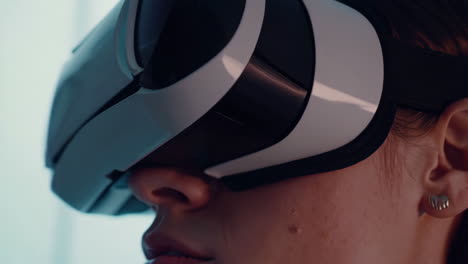 woman wearing vr headset
