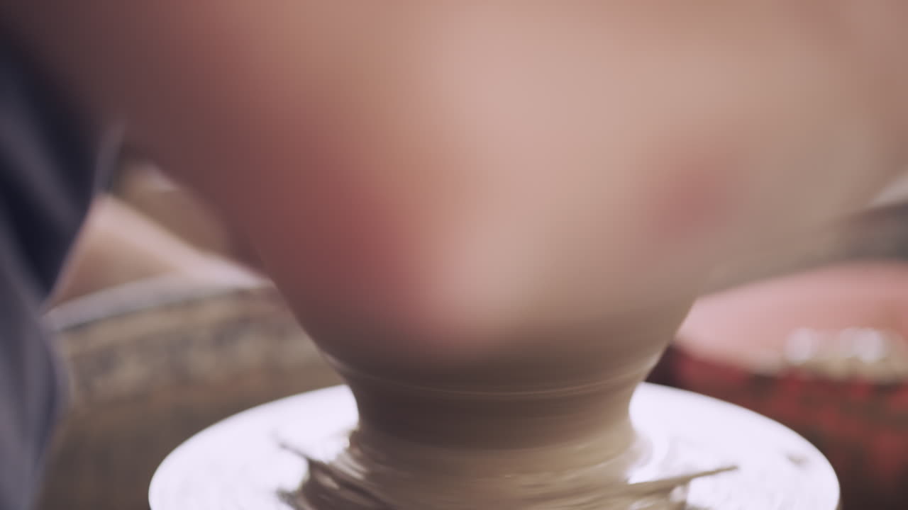 poniendo pasión en cada pieza de trabajo