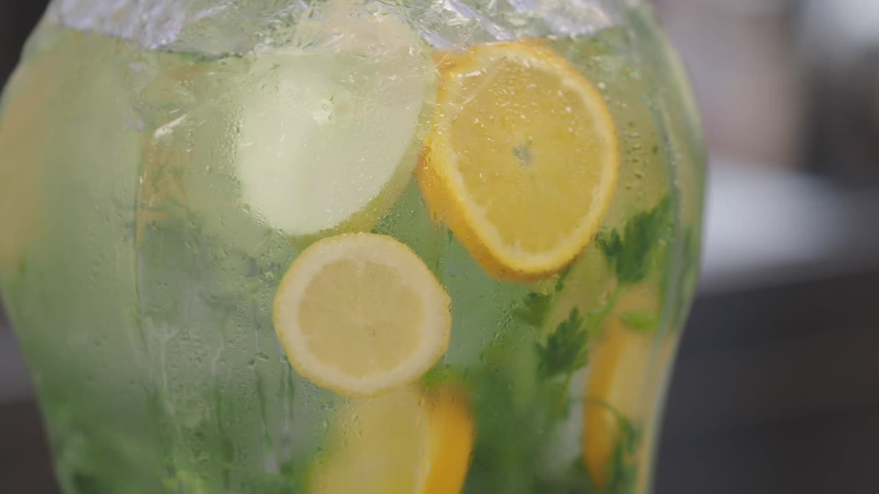 Infused Water with Lemon and Cucumber