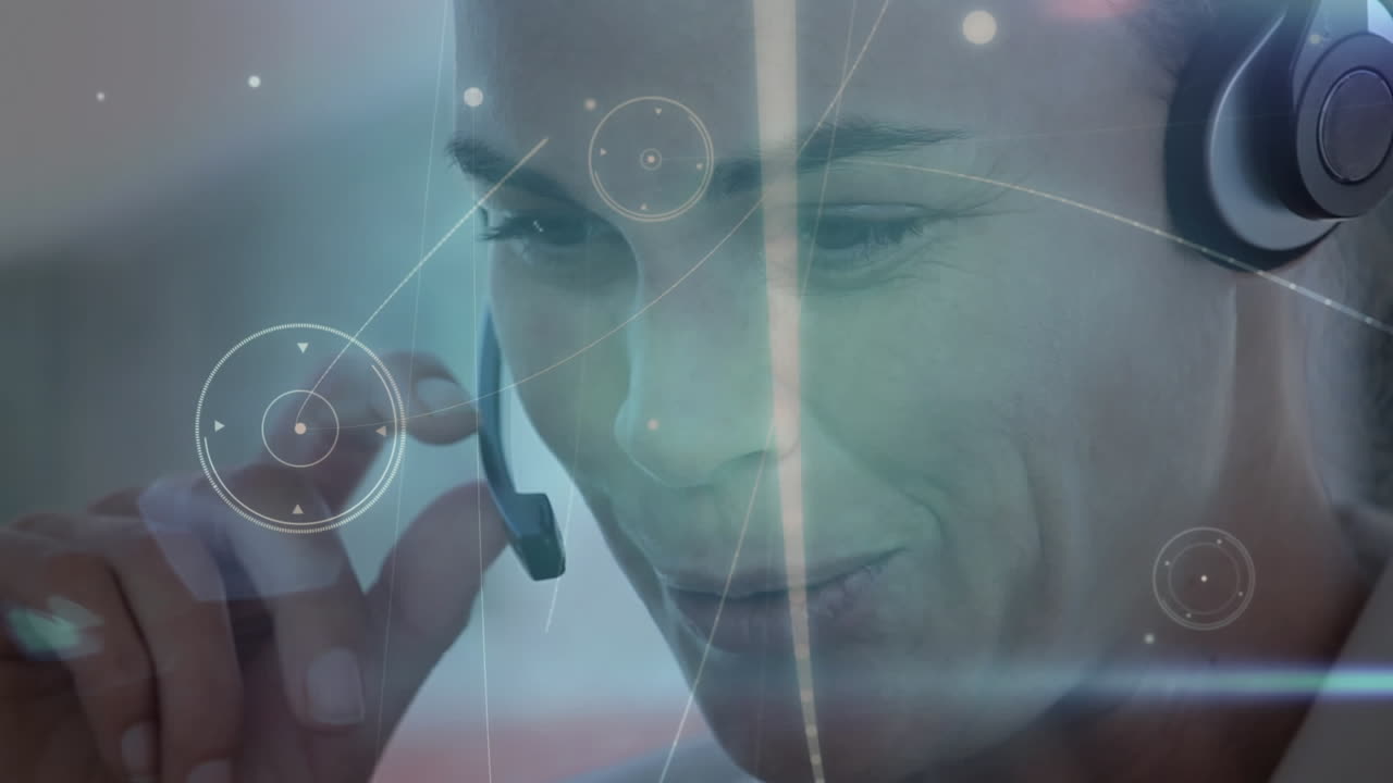 animación de la red de conexiones a través de una mujer de negocios con auriculares de teléfono