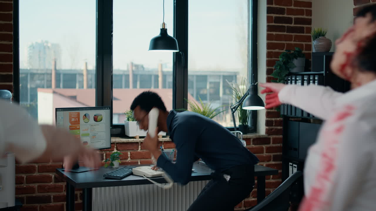 Spooked businessman failed to call emergency and started to run away from scary infected undead