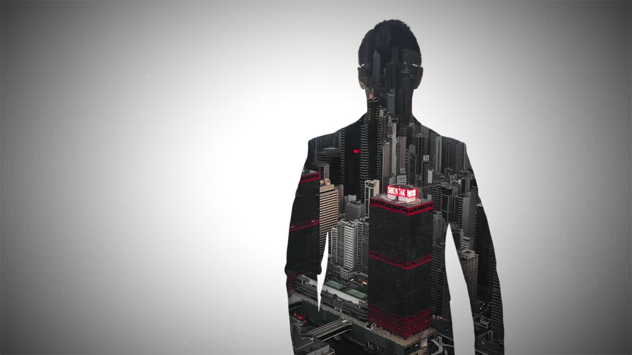 él gobierna esta ciudad.