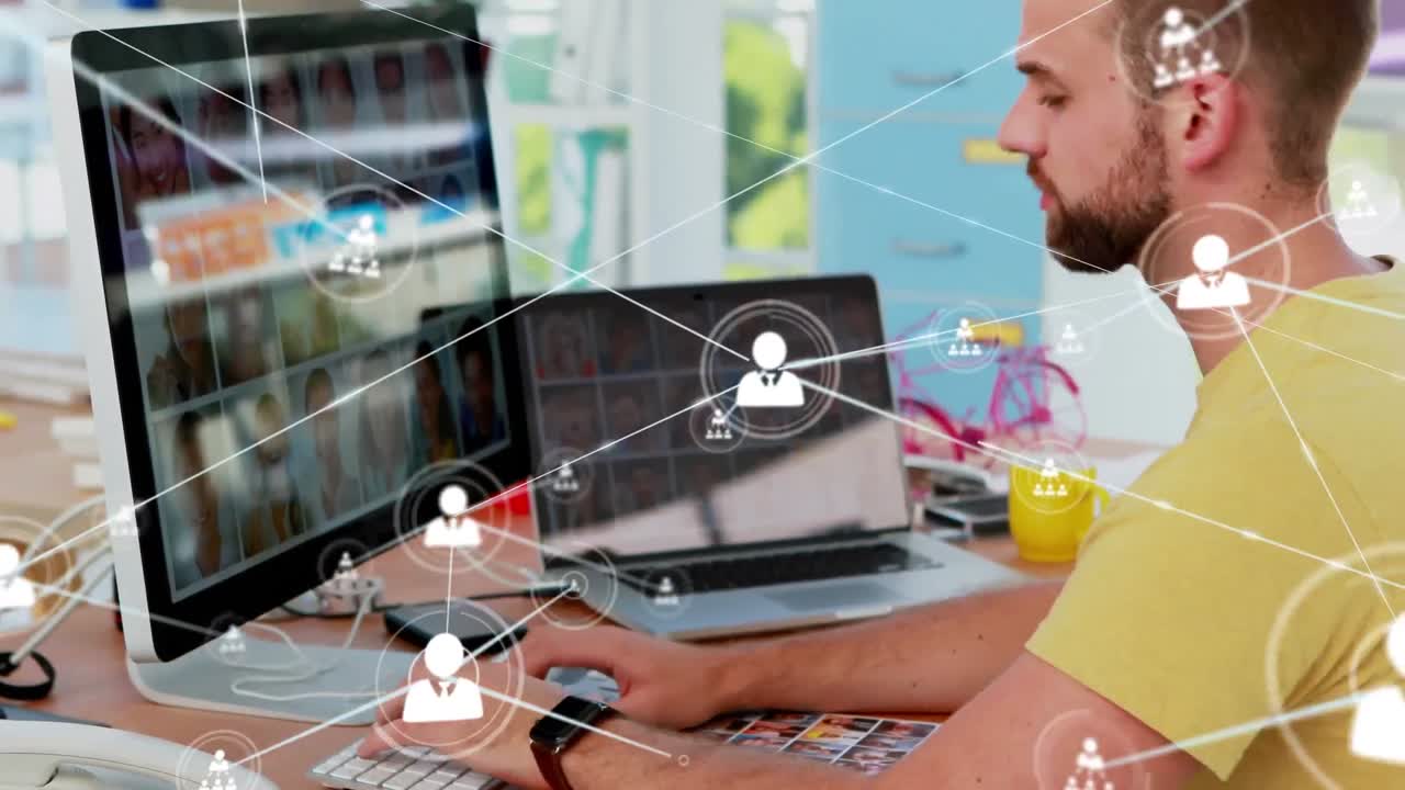 animación de la red de conexiones con las personas iconos sobre empresario caucásico usando computadora
