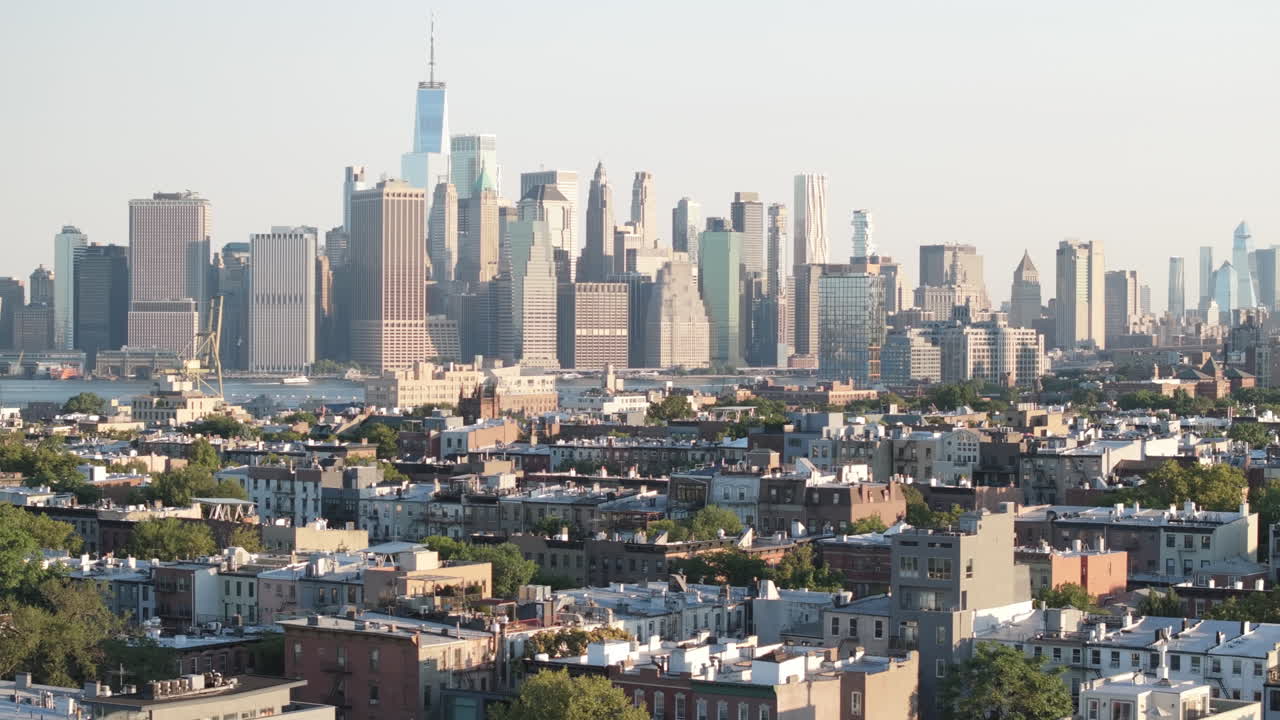 2024 년 여름에 브루클린의 gowanus에서 촬영되었습니다.